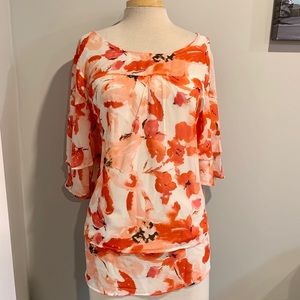 NWT Valerie Stevens Flowy Blouse